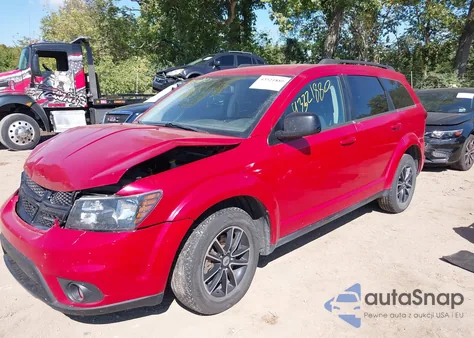 2019 Dodge Journey Se from USA, damaged, VIN 3C4PDCBB1KT737717